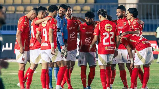 الأهلي المصري يفتح اتصالات مع مدرب باوك اليوناني