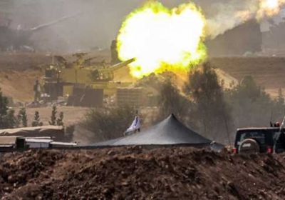 القصف الإسرائيلي يدفع المزيد من الفلسطينيين في مدينة غزة إلى النزوح