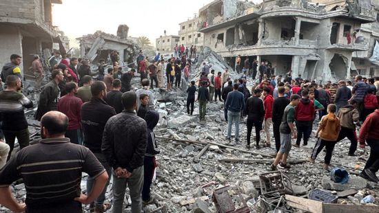 44 قتيلًا في ضربات إسرائيلية بقطاع غزة