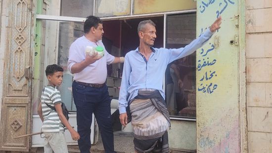 إغلاق صالونات حلاقة مخالفة في المنصورة