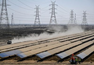 إنتاج الكهرباء في الهند يرتفع مدفوعًا بالفحم والطاقة المتجددة