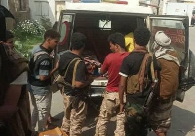 13 جريحا في هجوم إرهابي على مركبة عسكرية شرق لودر