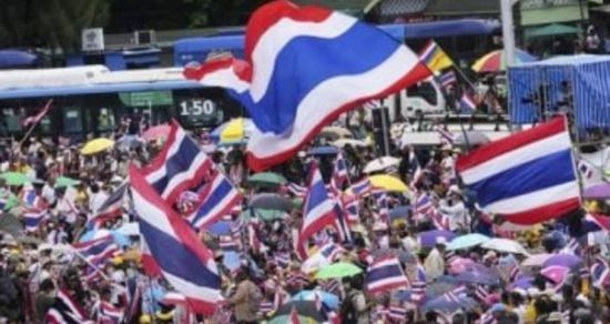 انتخاب أنوتين شارنفيراكول رئيسًا لوزراء تايلاند