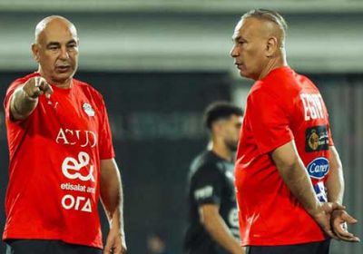 حسام حسن يعد الجماهير المصرية بالتأهل للمونديال