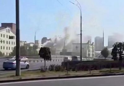 اندلاع حريق بمصنع بورشينكو في كييف