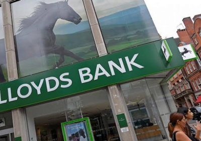 "لويدز" يهدد بفصل 3 آلاف موظف بسبب "ضعف الأداء"