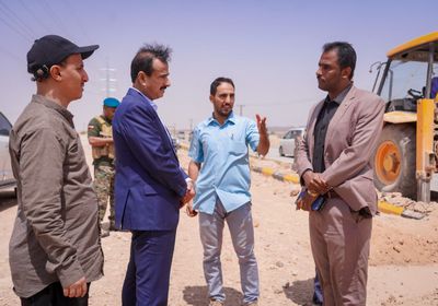 تدشين مشروع إنارة المدخل الغربي لمدينة عتق