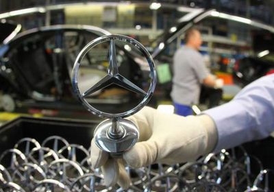 "مرسيدس" تدرس خيارات جديدة لمصنعها في جنوب أفريقيا
