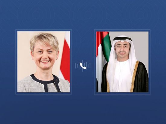 هاتفياً.. وزير الخارجية الإماراتي يبحث مع نظيرته البريطانية تعزيز العلاقات بين البلدين