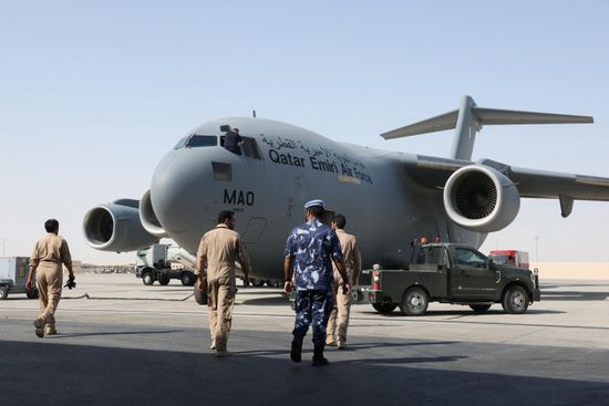 الإمارات.. بدء تجهيز سفينة مساعدات عاجلة دعماً للشعب الأفغاني