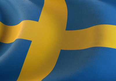 محمل بالذخائر وبطاريات الليثيوم.. خروج قطار عن مساره في السويد