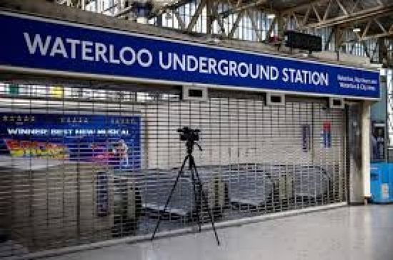 إضراب عمل مترو أنفاق لندن يشل الحركة بالعاصمة البريطانية