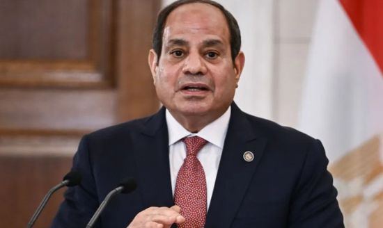 الرئيس المصري يلتقي قائد القيادة المركزية الأمريكية في قصر الاتحادية