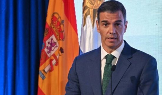 إسبانيا: إغلاق مجالنا الجوي أمام الطائرات التي تحمل أسلحة إلى إسرائيل