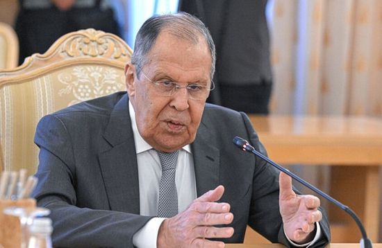 وزير الخارجية الروسي يناقش مع نظيره المغربي تعزيز العلاقات الثنائية