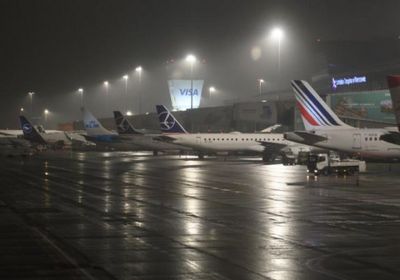 بسبب روسيا.. بولندا تعلق الرحلات في 4 مطارات