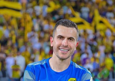 تفاصيل تعاقد الشباب السعودي مع الحارس البرازيلي جروهي