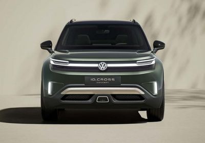 فولكس تكشف سيارة كهربائية صغيرة جديدة بسعر منافس