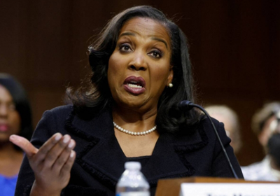 قرار قضائي يوقف إقالة ترامب لـ"كوك" من الاحتياطي الفيدرالي