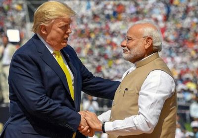 ترامب ومودي يتفقان على استئناف المفاوضات التجارية