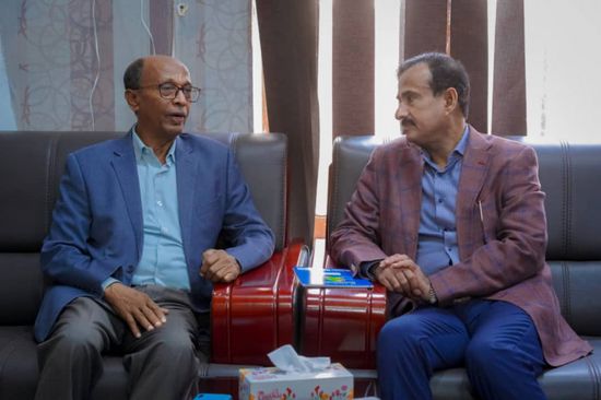 بن الوزير وباسمير يتفقان على سرعة تشغيل ميناء قنا التجاري