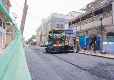 بدء أعمال سفلتة خط البنك المركزي في مديرية صيرة