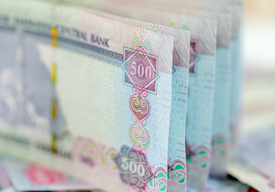 استثمارات البنوك الإماراتية تصل إلى 796.7 مليار درهم