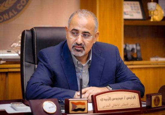 الرئيس الزبيدي يقود جهود حماية موارد الجنوب كضمانة للاستقرار الاقتصادي