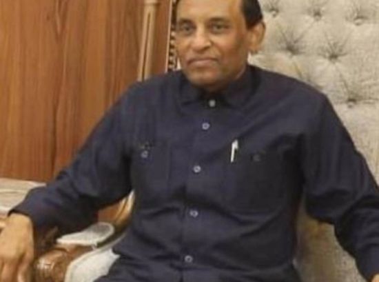 رئيس الوزراء السوداني يثمن دور السعودية في دعم بلاده