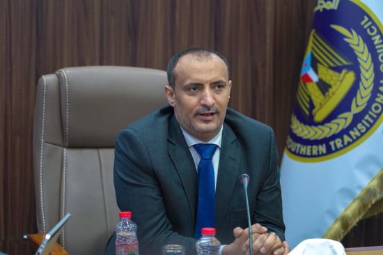 الشرفي: لا تراجع عن قرارات الرئيس الزُبيدي   