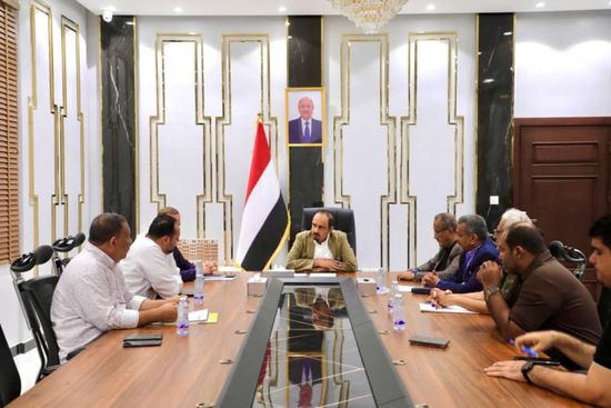 محافظ حضرموت يبحث مع "أورتسلا" صيانة محطات الكهرباء