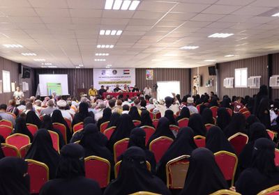 لقاء جماهيري بالمكلا يعلن دعمه لقرارات الرئيس الزُبيدي