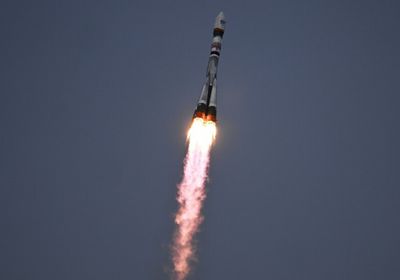 روسيا تطلق صاروخ "سويوز-2.1 بي" بنجاح