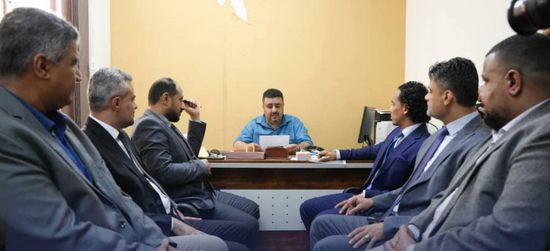 تنفيذا لقرار الرئيس الزُبيدي.. العاقل يتسلم منصبه كنائب لوزير الإعلام