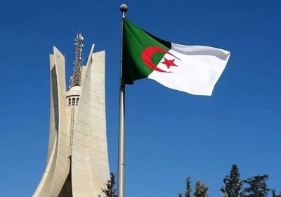 الرئيس الجزائري يكلف رئيس الوزراء بالانابة تشكيل حكومة جديدة