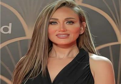 ريهام سعيد تتنازل عن دعواها ضد "كروان مشاكل"