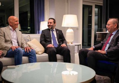 الشيباني يلتقي المبعوث الأمريكي توماس باراك بالدوحة