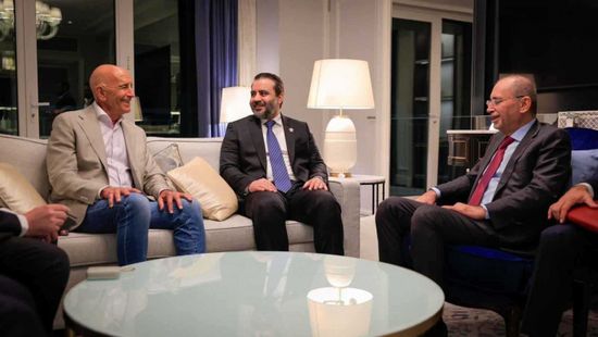 الشيباني يلتقي المبعوث الأمريكي توماس باراك بالدوحة