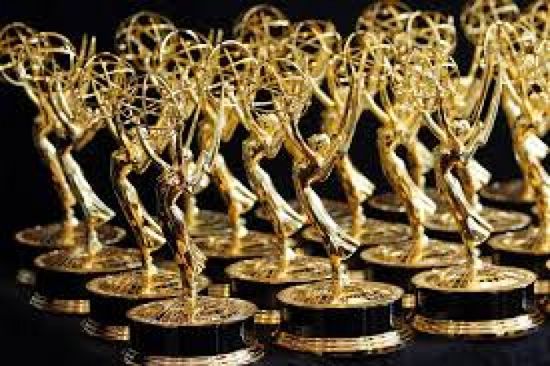 نجوم هوليوود يترقبون جوائز إيمي