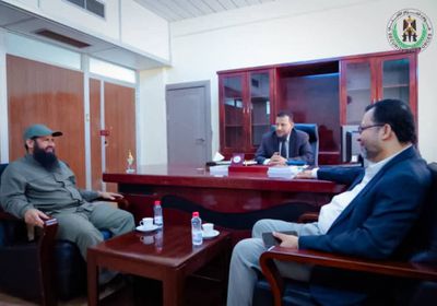 الوالي وشيخ يبحثان الأوضاع الأمنية في العاصمة عدن