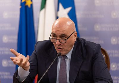 وزير الدفاع الإيطالي يقر: لسنا مستعدين لهجوم من روسيا