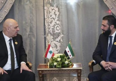 الرئيس اللبناني يبحث مع الشرع ملف ترسيم الحدود البحرية