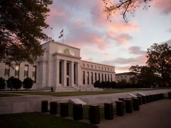 مسؤول أميركي: ريك ريدر يتصدر المرشحين لرئاسة الفيدرالي