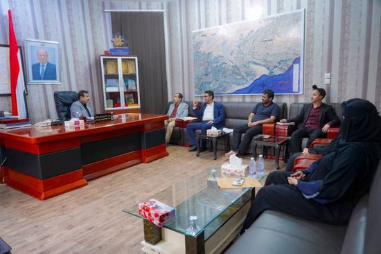 محافظ شبوة يطلع على التصورات الأولية لمؤتمر مناخ مستدام