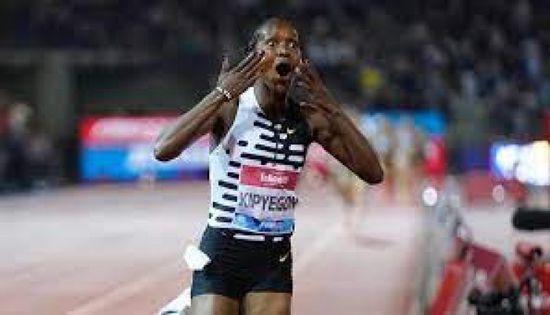 كيبيجون تمزق منافساتها وتحرز ذهبية عالمية رابعة في سباق 1500 متر