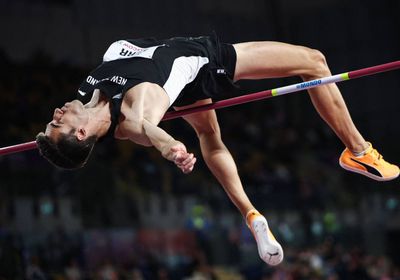 النيوزيلندي كير يضيف لقب القفز العالي في بطولة العالم إلى اللقب الأولمبي