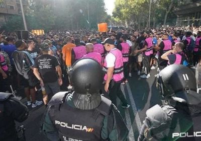    اشتباكات بين الشرطة الإسبانية وجمهور مارسيليا