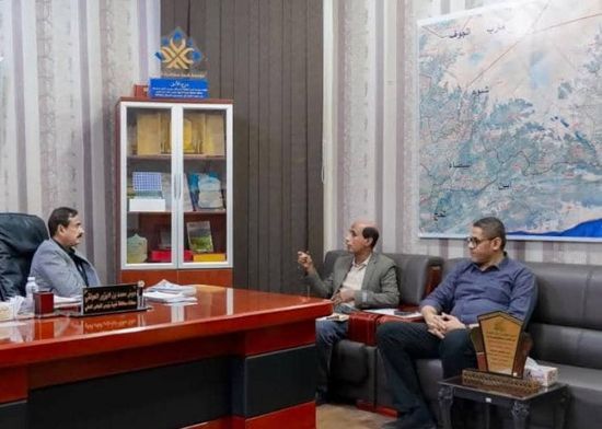 محافظ شبوة يتابع مستوى انتظام العملية التعليمية في المدارس