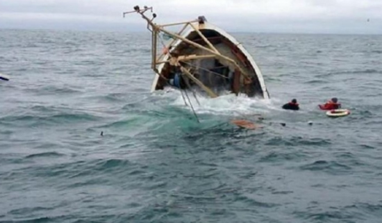 فقدان 61 مهاجرًا غالبيتهم سودانيون في انقلاب قارب