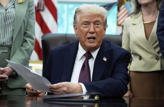 هجوم جديد من ترامب على حركة أنتيفا